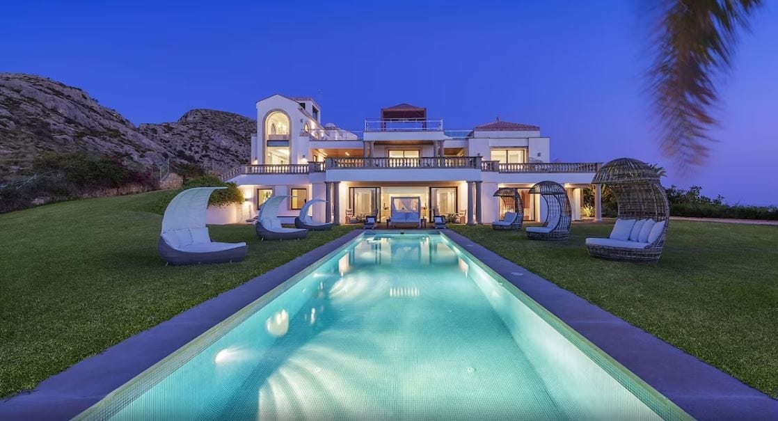 MALLORCA'S ULTIMATE LUXURY VILLA IN ALCUDIA